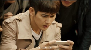 漫游超人《唐人街探网》神短片来袭 这视频让人看了想尬舞