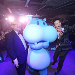 阿里收购饿了么：新零售高速公路开通本地生活新入口