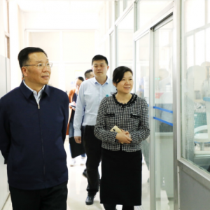 茅台集团党委书记、总经理李保芳调研技术中心