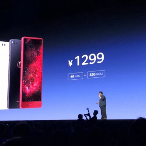 1299元起坚果3发布 罗永浩说去年起死回生