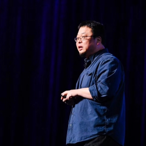 刘江峰联合锤子推出智能锁 罗永浩称下个月的旗舰能把人“吓尿”