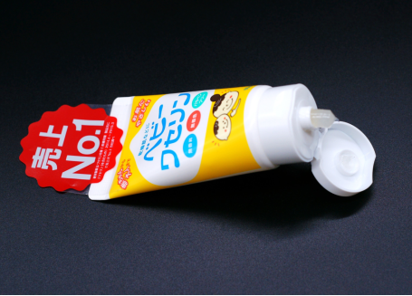 抚摸，是妈妈对宝宝最美的情话