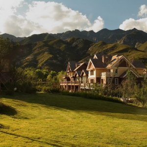 十年百个康养小镇 奥伦达部落全球打造健康与幸福梦想聚地