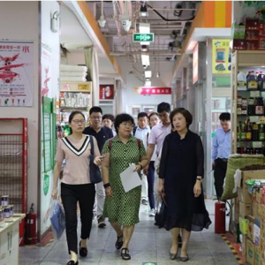 “农批市场+互联网”获认可 锦绣大地电商模式要进大学课堂