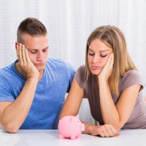 他和她的理财大战：谁才是最后的胜者？