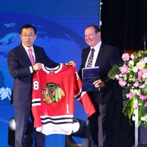 蒙牛CEO卢敏放当选全球乳业论坛组织首位中方董事