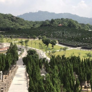 广州祥景陵园：绿草如茵 美如公园