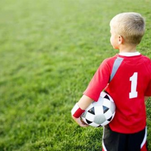 时尚运动新主张，明月镜片KR超韧镜片为安全添保障