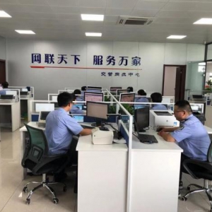 泰州车管所“零距离”服务释放“交管改革红利”