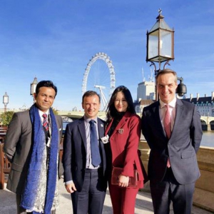 前海裕苑艺术到访英国议会大厦