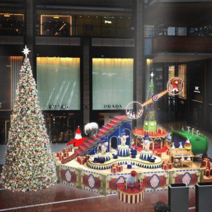 圣诞小熊携奇妙马戏团降临王府中環