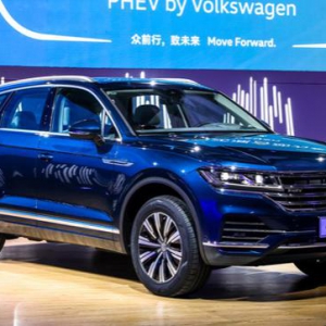 大众全新途锐PHEV亮相 搭载2.0T PHEV动力系统