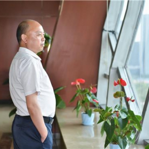 筑景者 ，身正心宽——景茂集团熊正宽