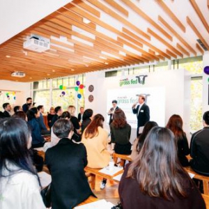 新西兰官方发布草饲标准 满趣健草饲婴幼儿奶粉再获认证