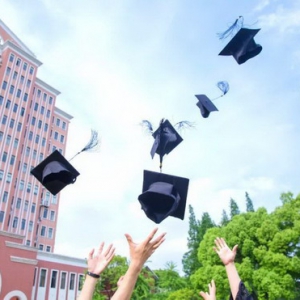 【喜报】陕西慧子教育与西安卧龙网络签约2019年营销战略合作