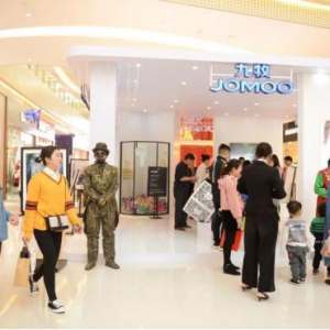 九牧告诉你，春节关注的不仅是佩奇，还有她