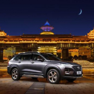 第四代胜达主销车型预售价25万元 北京现代用“质价比”冲锋大型SUV“高地