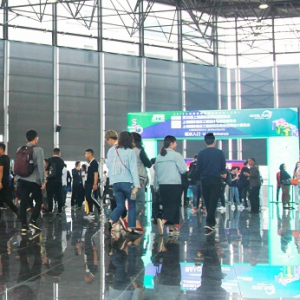 国际物管产业博览会现场直击——小兔充充首日捷报频传，签单多多