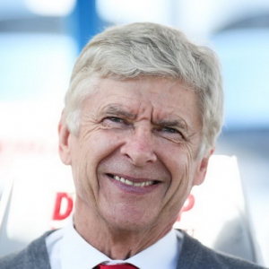 爱博体育消息：神户高层已前往欧洲与温格谈判