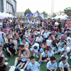 打造节日潮流人气地标，龙德广场解锁六一新玩法