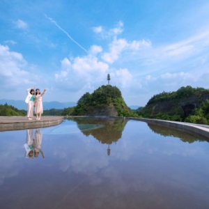 自在平江“青春轰趴”火力全开，给你的生活加点颜色！