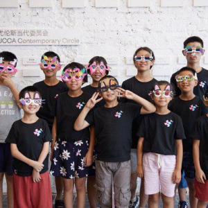 携手UCCA普及公益艺术教育 乐元素IP消消乐萌萌团跨界传播爱