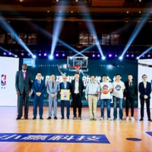 克里斯·保罗为用户神助攻，小赢卡贷给大家送福利