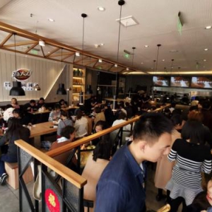 ​深耕华东、布局华北，孙大力骨汤麻辣烫品牌扩张“冲刺”成常态