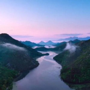 寻味而上 长江源头有一座酒香浸润的城