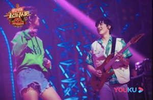 《一起乐队吧》舞台公演遭遇默契信任双重危机 洁白组合感叹“使不上劲”？