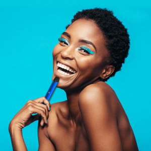 新晋电子烟品牌「NUT坚果」已完成由创享投资领投的数千万元天使轮融资