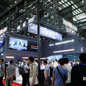 围绕AI数字城市大脑 云天励飞安博会展出了哪些硬核产品？