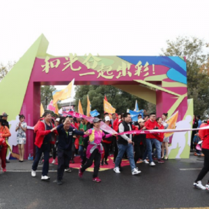 和光谷一起出彩！500徒步者感受城市新风貌