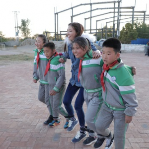 海澜之家与林志玲温暖同行，解锁公益新姿势