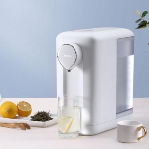 美的生活电器推出以一抵三美的电水壶