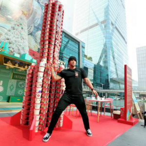 泪目！3万+孩子的梦想齐聚深圳，为“胖五”加油