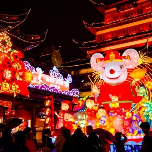 “天猫精灵，开灯”一句话点亮上海文化地标豫园