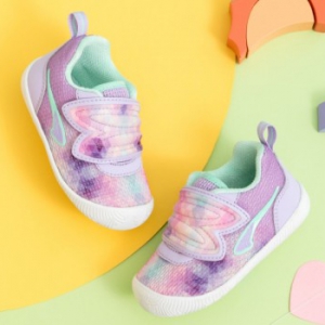 宝宝学步早危害多，学步鞋也不能过早穿