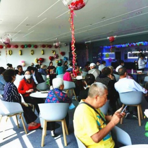 以享老之名 博康艾馨号召老人感受美、发现爱