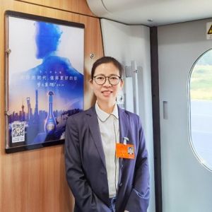 两会代表李薇三次进京背后，洋河用品质引领白酒新时代