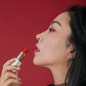 李玥瑶说微商：年流水2亿，这支微商团队是怎么做到的