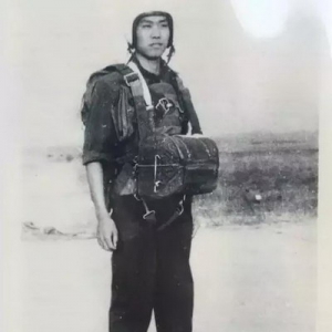 心怀蓝天的东航“老兵”