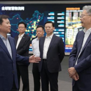 光大集团董事长李晓鹏818期间造访苏宁 深化场景合作促消费