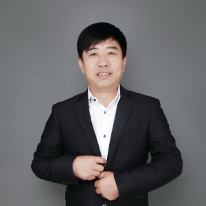 百年人寿徐向荣——爱心奉献广结有缘人