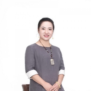 百年人寿张娴-初心铸就信念，星火传承百年