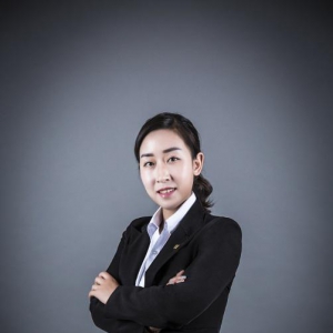 百年人寿司庆功勋人物专访–李娜