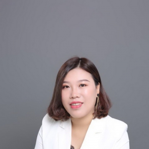 个人专访—–记百年人寿保险公司程叶