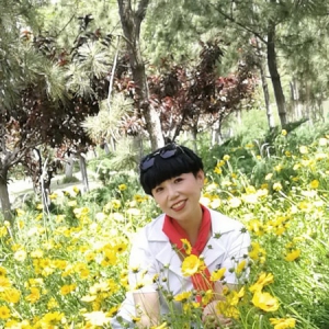 百年人寿董新玲-放下架子奔跑,看到的是陌生人的微笑