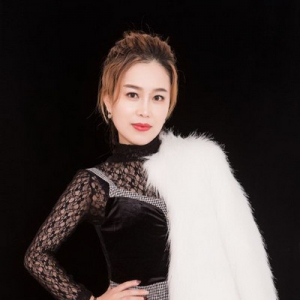 百年人寿人物专访–石霞