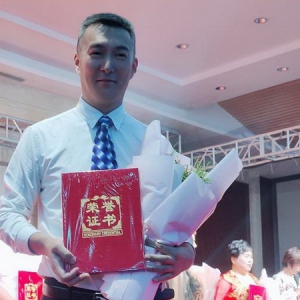 百年人寿人物-金智溥